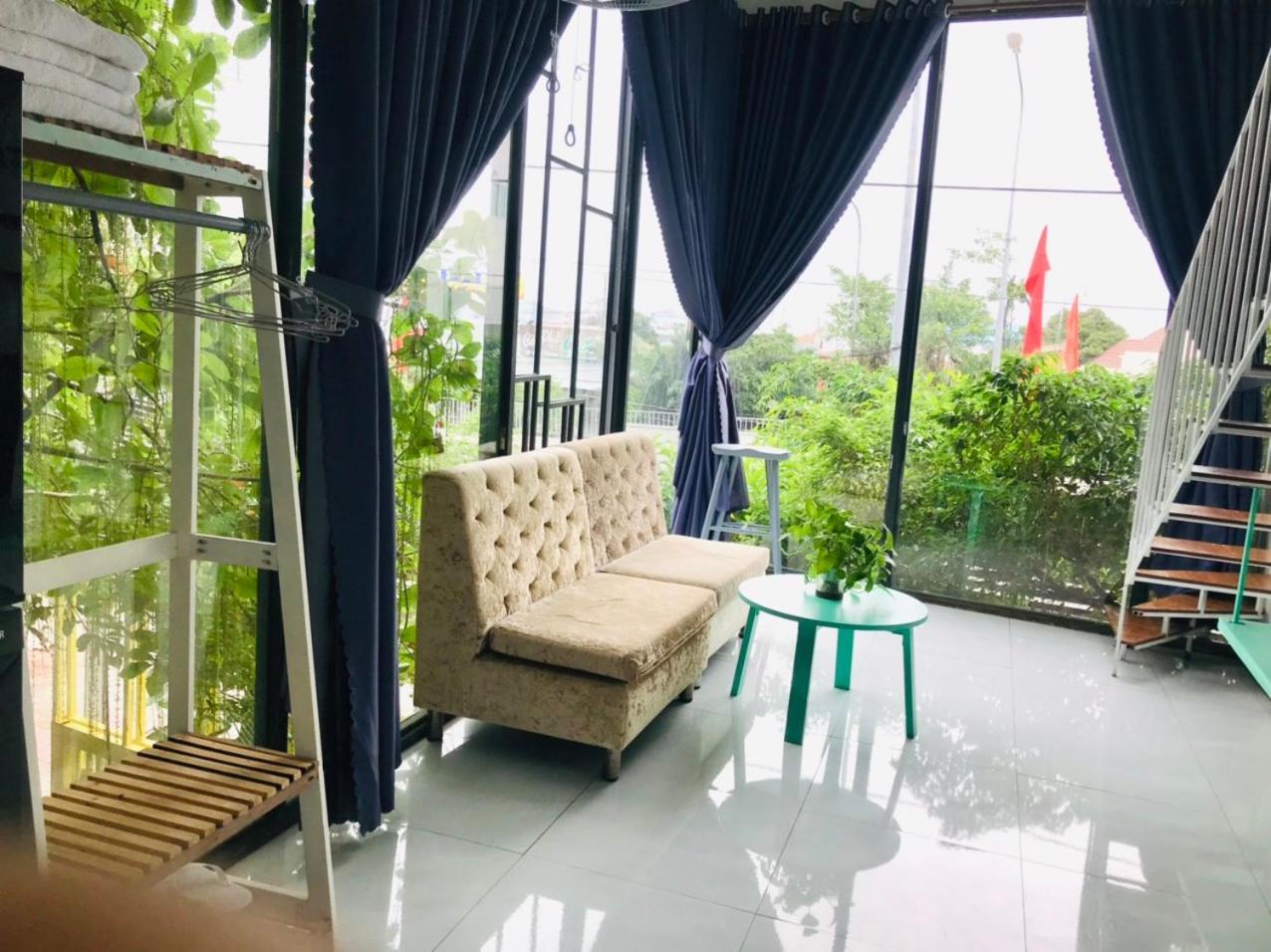 Nha Khach Ken Hotel Cà Mau Buitenkant foto
