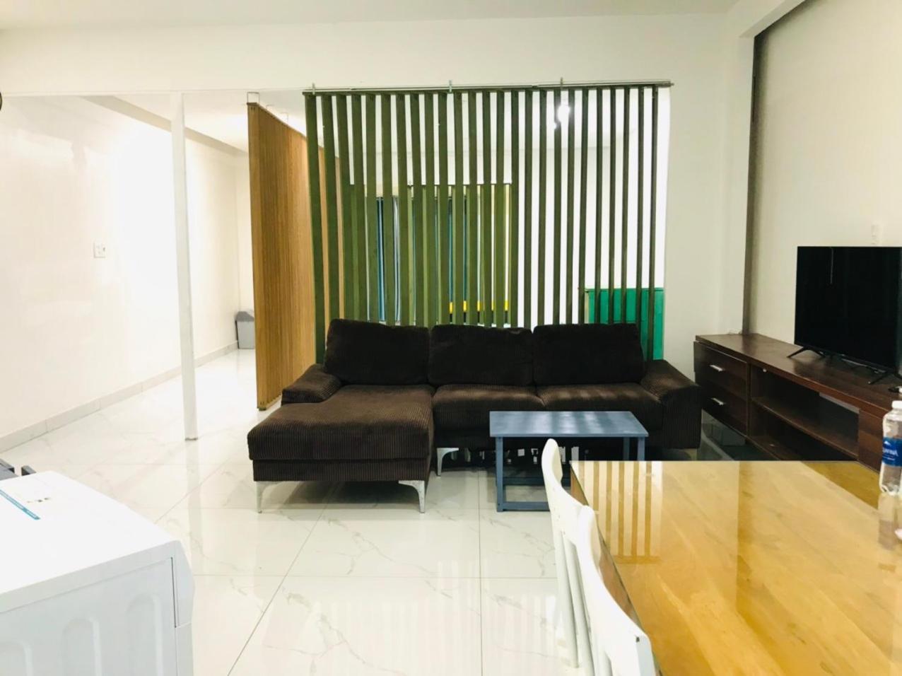Nha Khach Ken Hotel Cà Mau Buitenkant foto