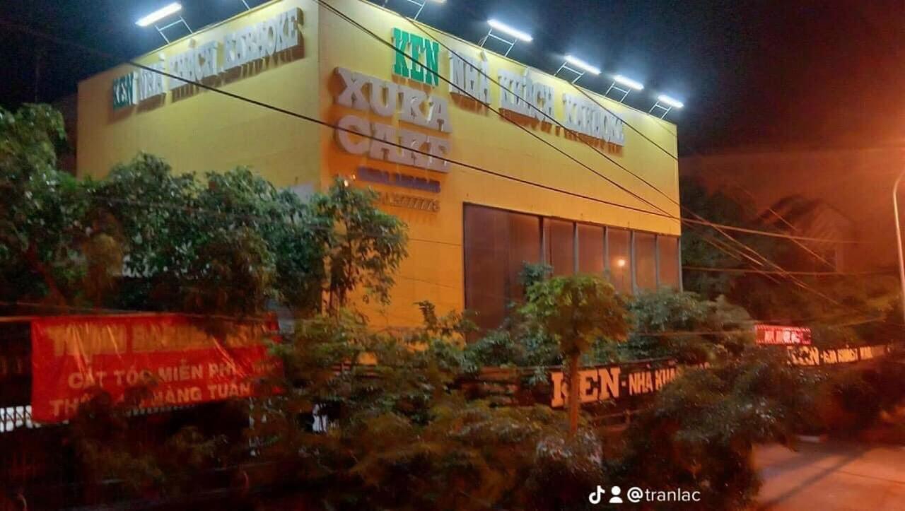 Nha Khach Ken Hotel Cà Mau Buitenkant foto